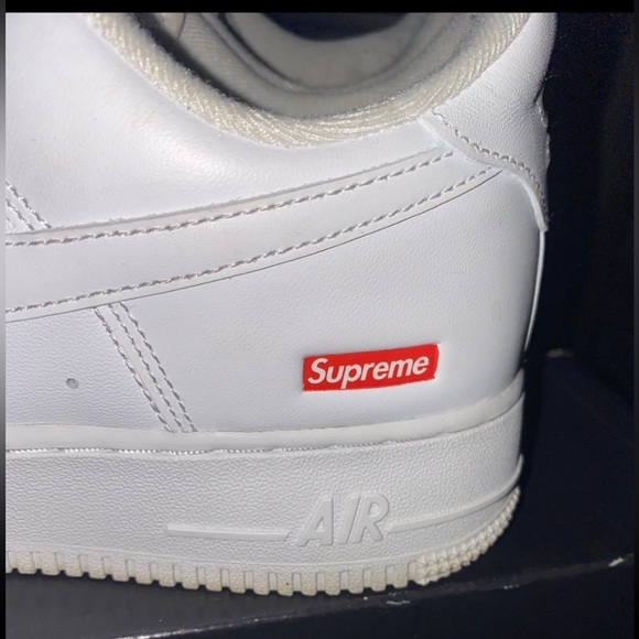 Air Force One - Picture 2 of 6